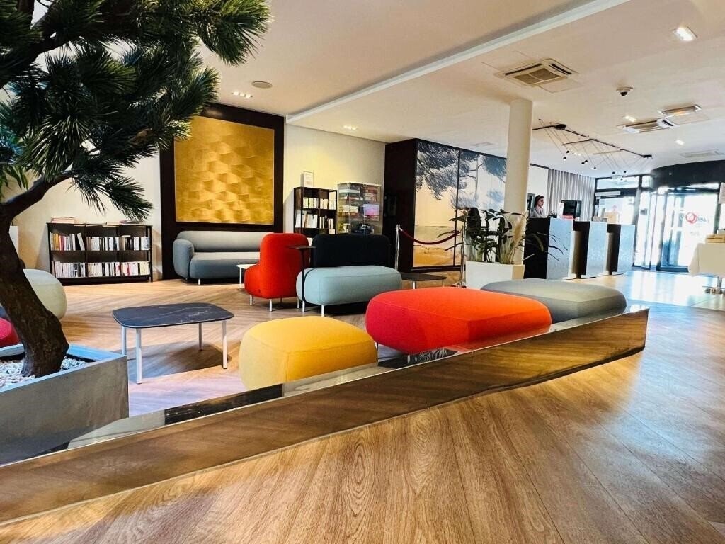 Готель Hipark Residences Marseille 3*