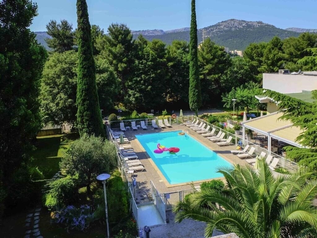 Фото Novotel Marseille Est 4*