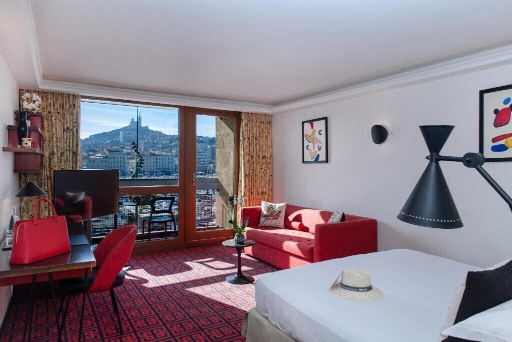 Вид Hotel La Residence Du Vieux Port 4*