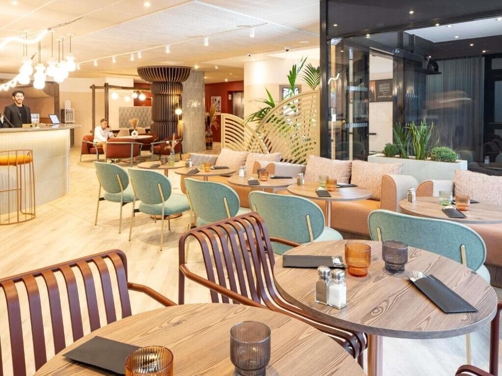 Отель Novotel Marseille Centre Prado 4*