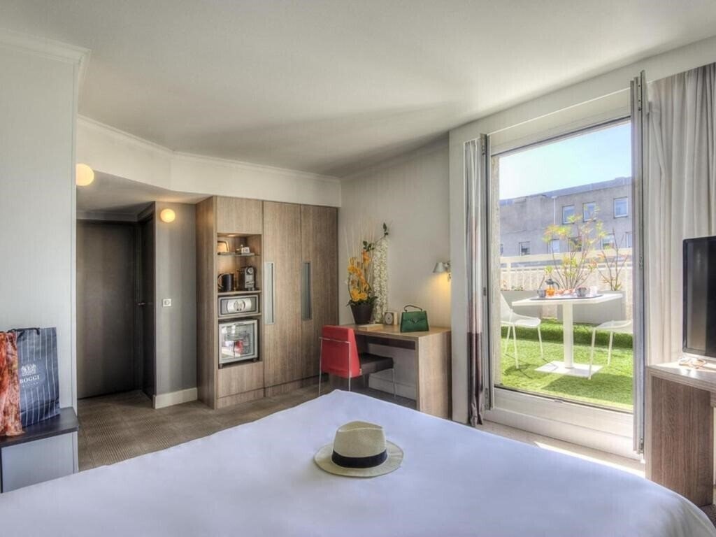 Фото Novotel Marseille Centre Prado 4*