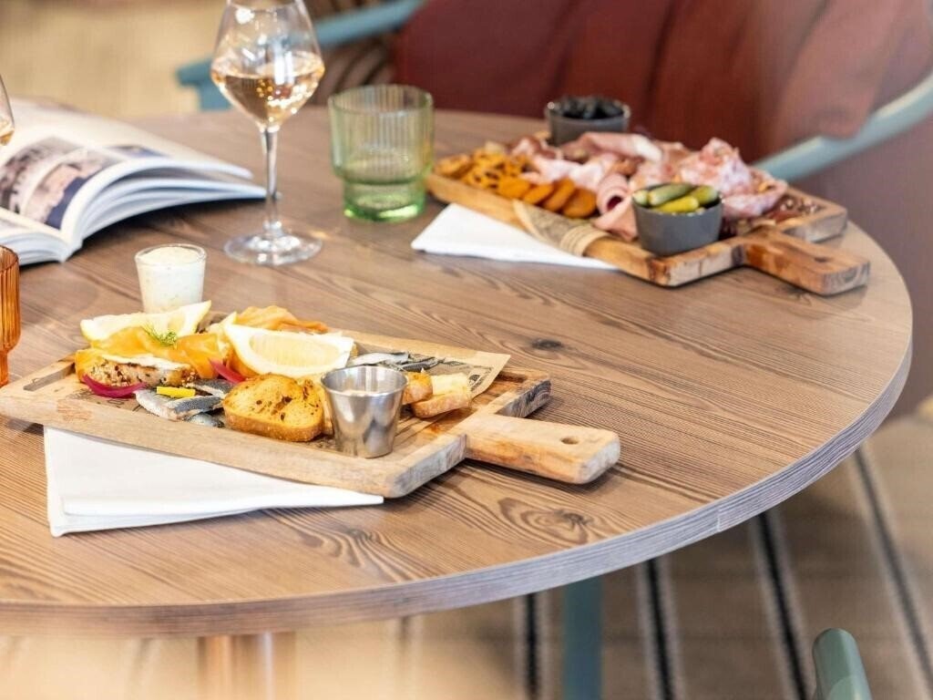 Картинка Novotel Marseille Centre Prado 4*