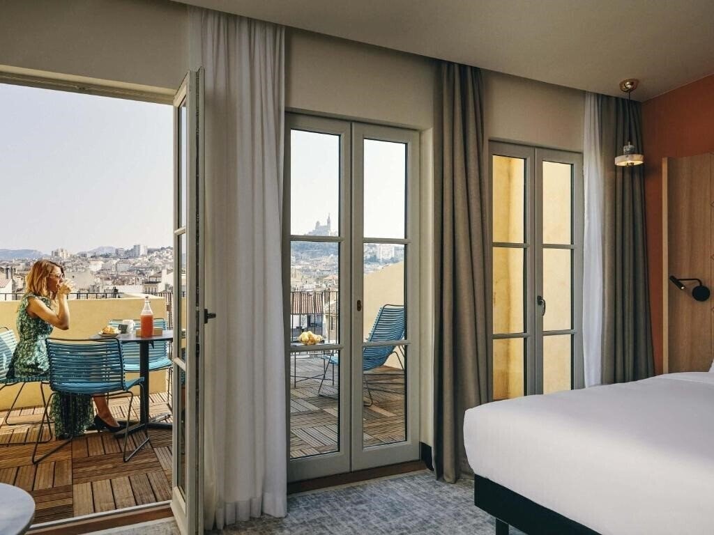 Фото Mercure Marseille Canebiere Vieux-Port 4*