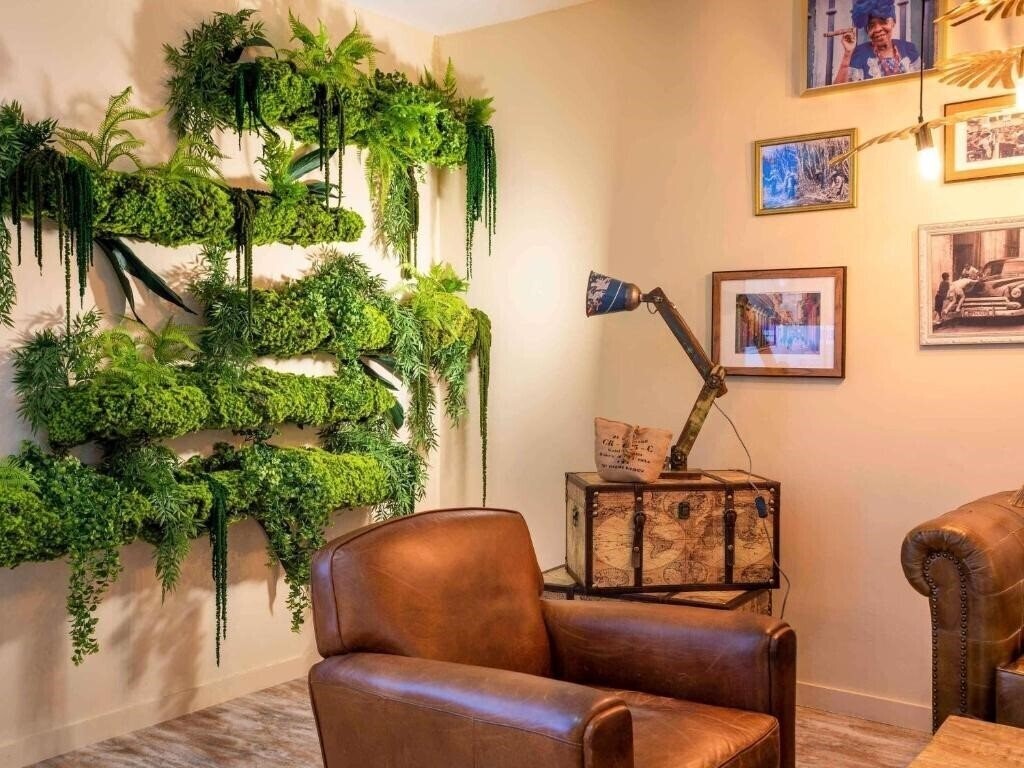 Апартаменты Mercure Marseille Centre Vieux Port 4*