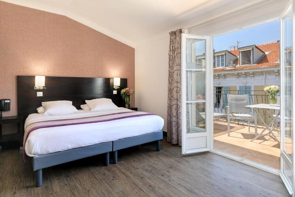 Вид Grand Hotel Le Florence 3*