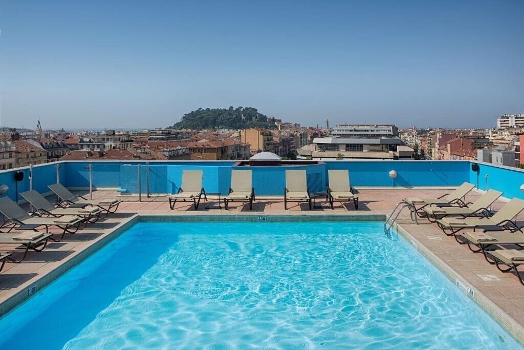 Отель Hotel NH Nice (ex. NH Hotel) 4*