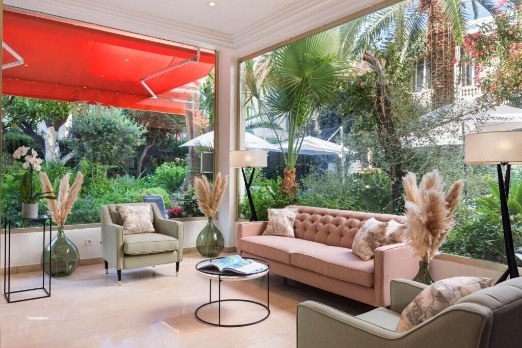 Апартаменты Brice 3*