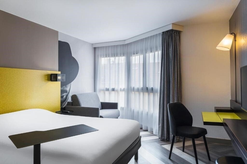 Фотография Ibis Styles Nice Vieux Port 3*