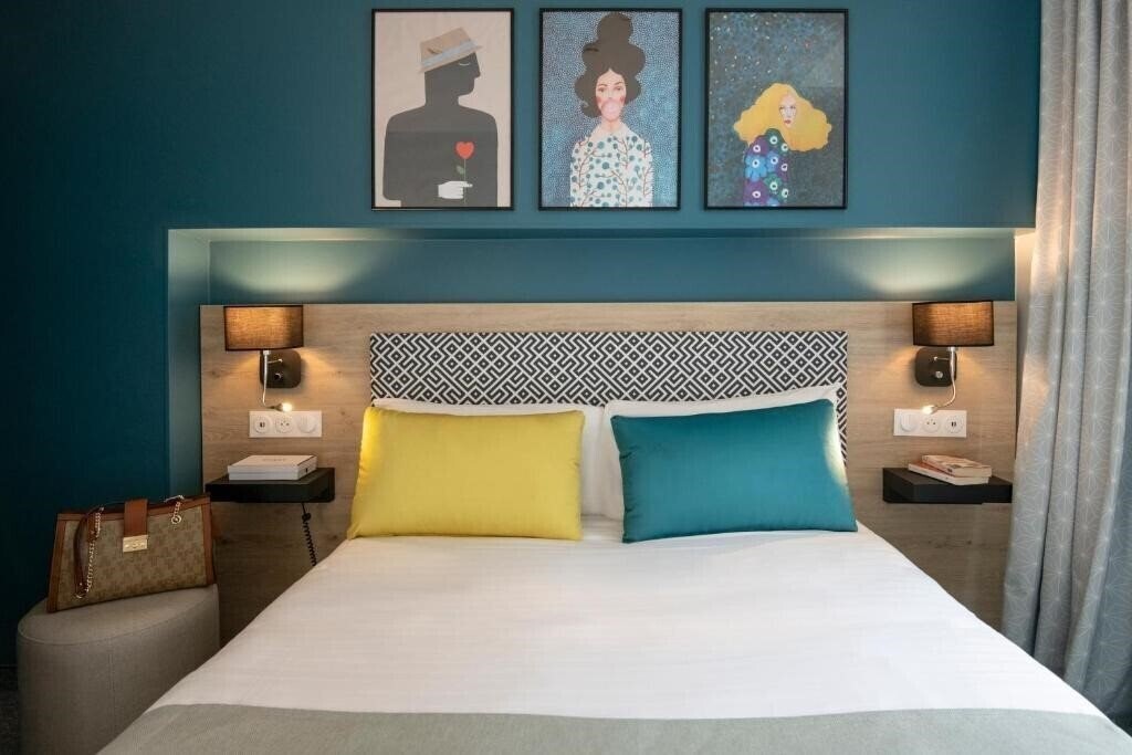 Апартаменты Bristol 3*