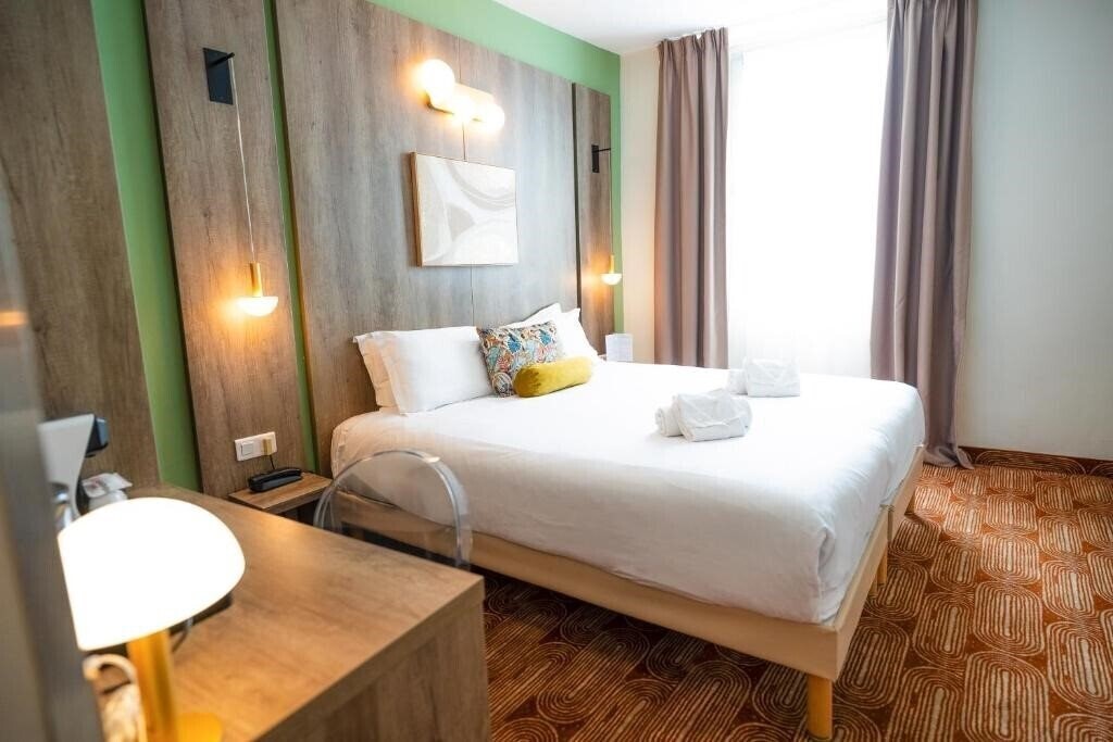 Территория Hotel Le Seize, Nice Centre (ex. Le Seize, The Originals Boutique Hotel Le Seize Nice) 3*