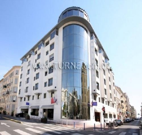 Панорама Goldstar Resort and Suites 4*