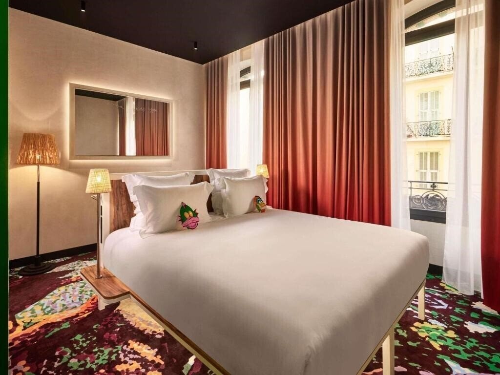 Панорама Mama Shelter Nice 4*