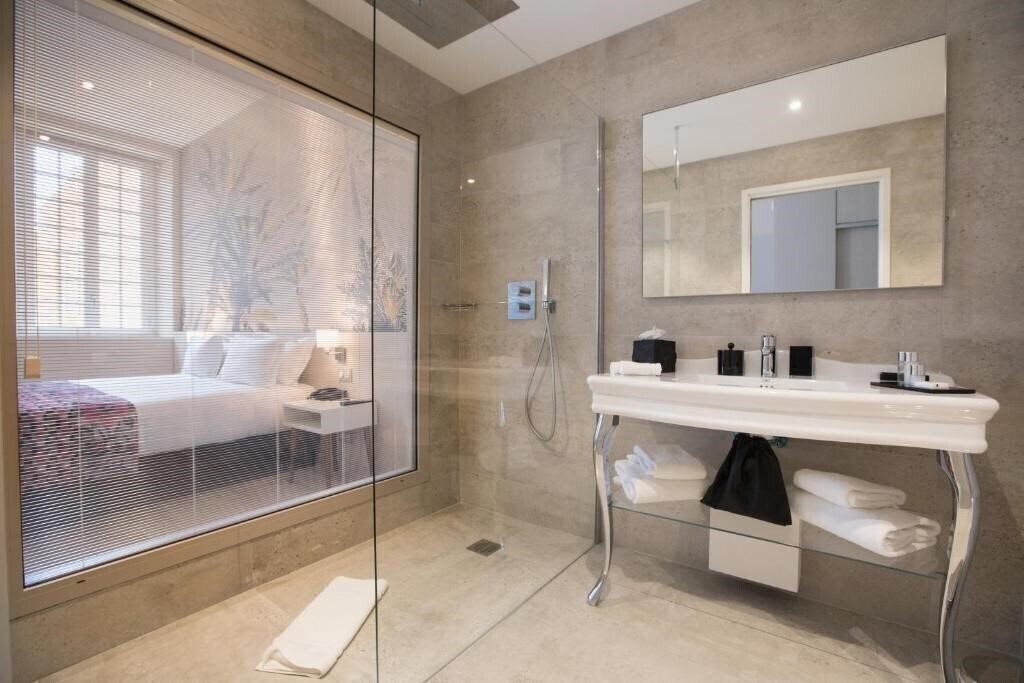 Фотография Palais Saleya Boutique Hotel 4*