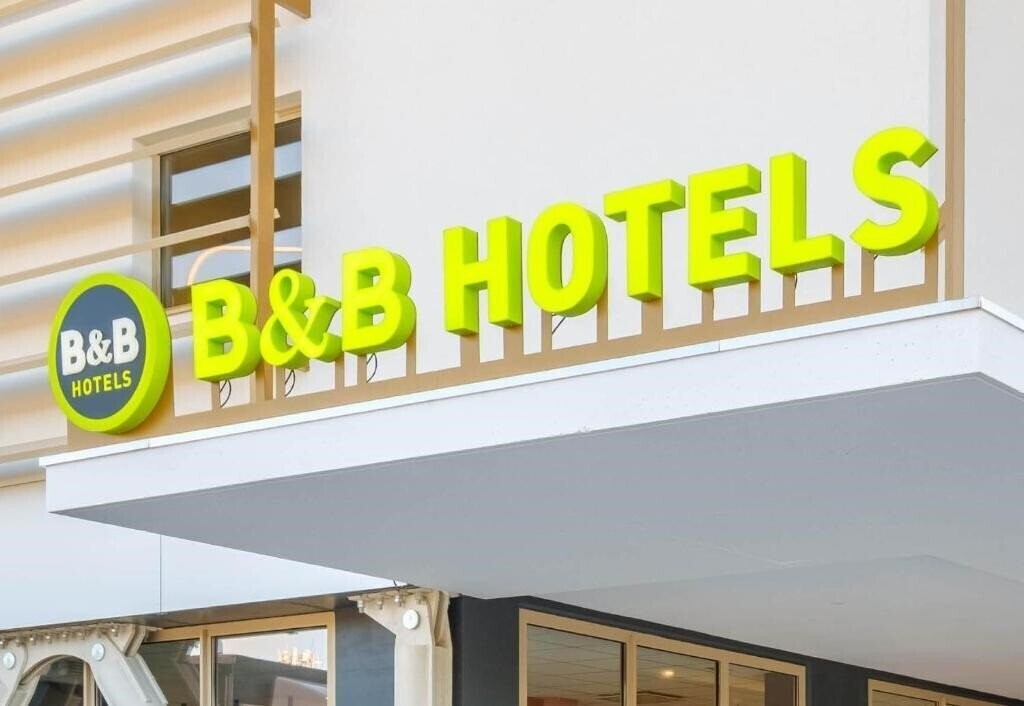 Фото B&B Hotel Lisieux Parc des Expositions 2*