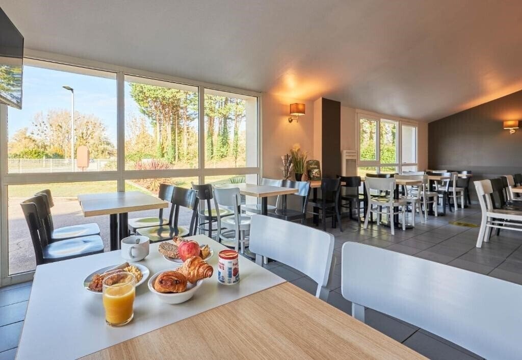 Зображення B&B Hotel Honfleur 2*