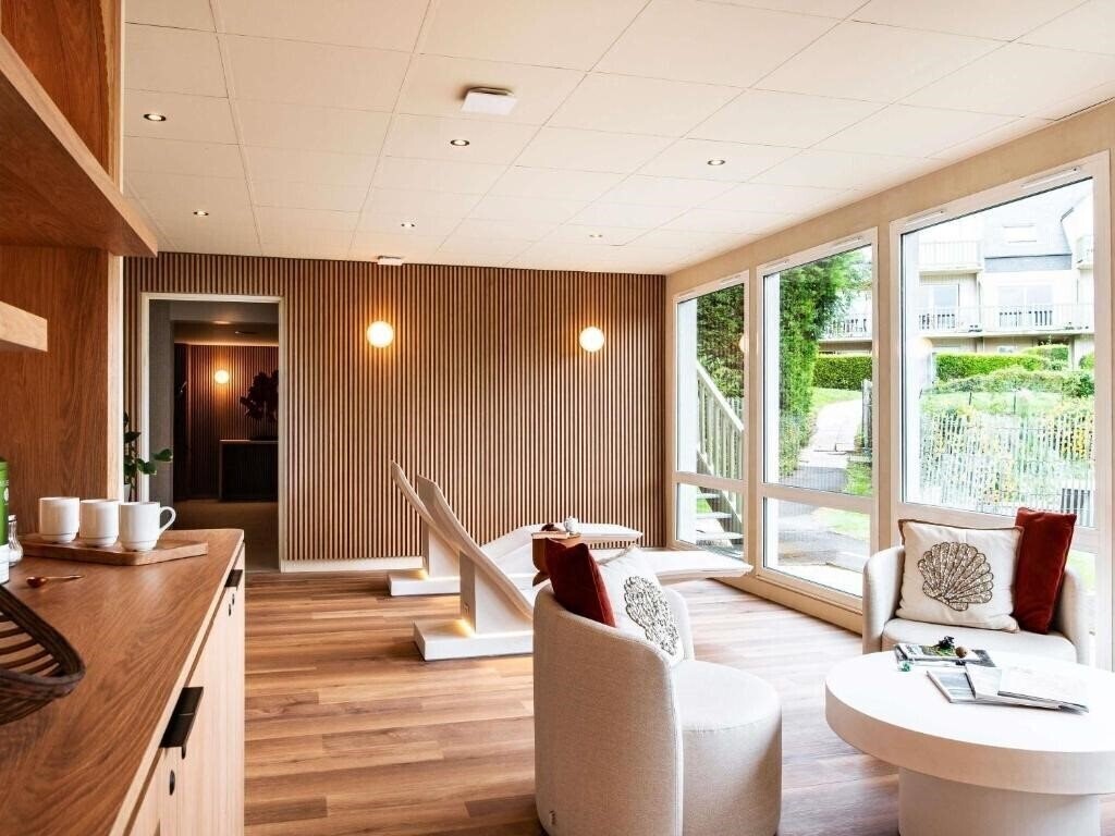 Панорама Mercure Omaha Beach 4*