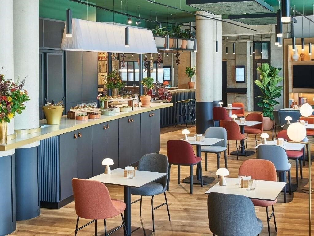 Территория Novotel Gare De Lyon 3*