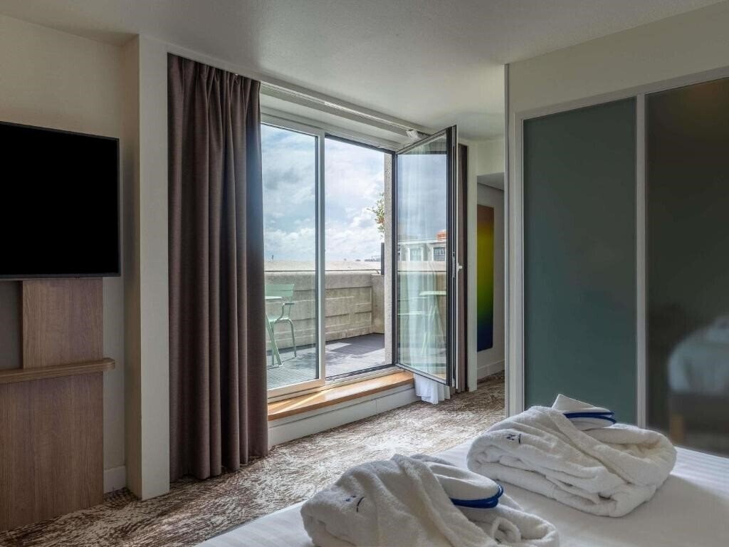 Панорама Novotel Gare De Lyon 3*