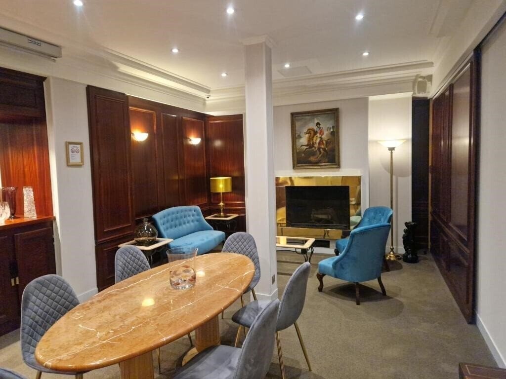 Апартаменти Princesse Caroline 3*