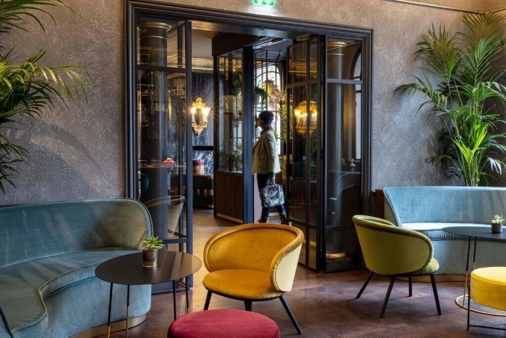 Готель Victoria Palace 4*