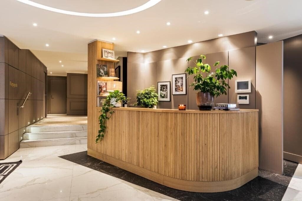 Апартаменти Trinite Plaza 3*