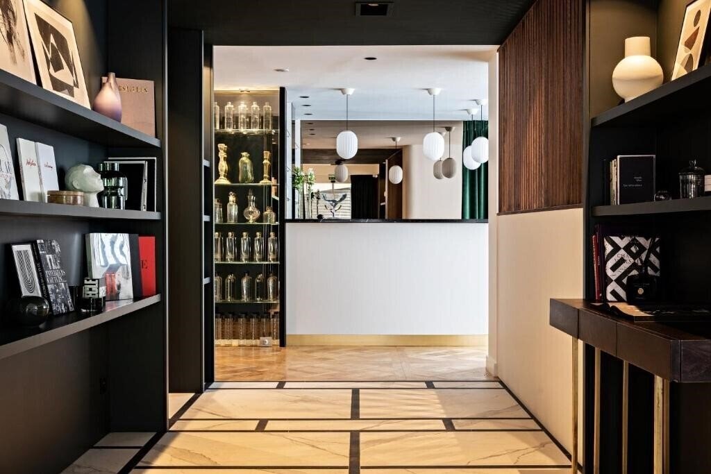 Зображення Holiday Inn Paris Elysees 4*