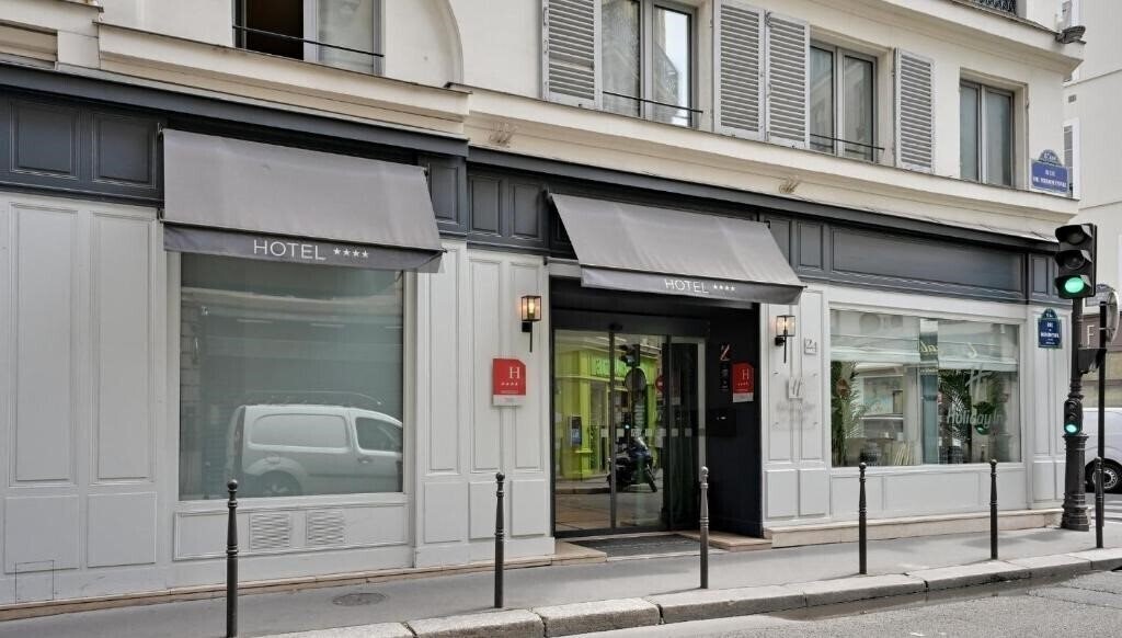 Вид Holiday Inn Paris Elysees 4*