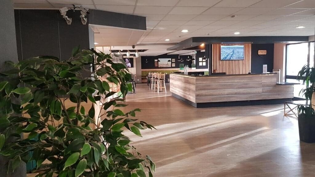 Вид Euro hotel Paris Creteil 3*