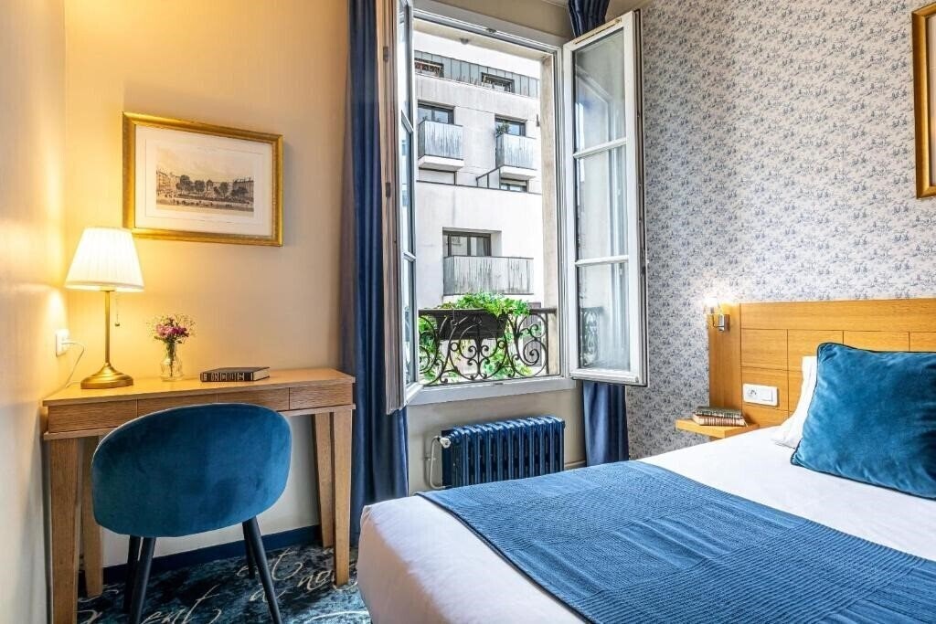 Фото Hotel Romance Malesherbes by Patrick Hayat 3*