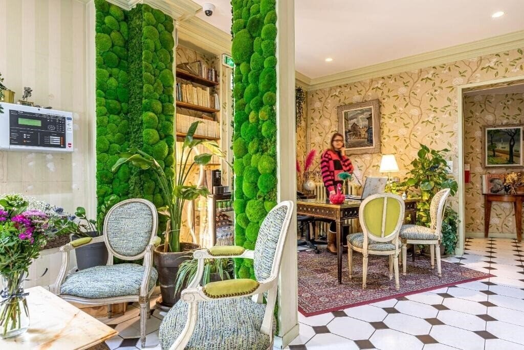 Фотография Hotel Romance Malesherbes by Patrick Hayat 3*
