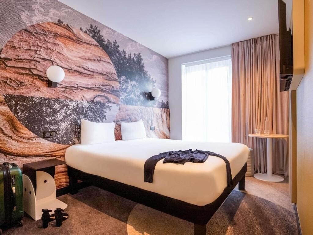 Изображение Modern Montmartre 2*