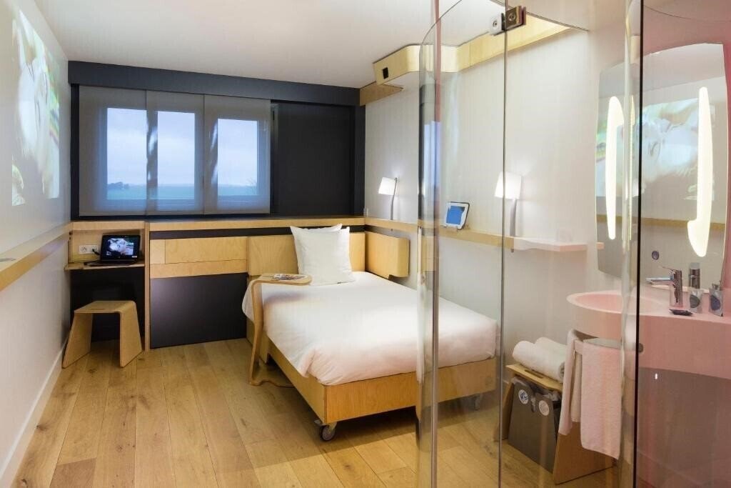 Отель Nomad Paris Roissy CDG Aeroport 3*