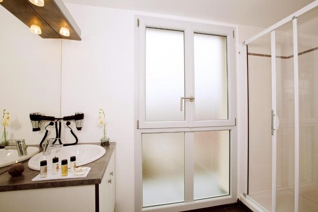 Апартаменты Residhome Neuilly Bords De Marne 3*