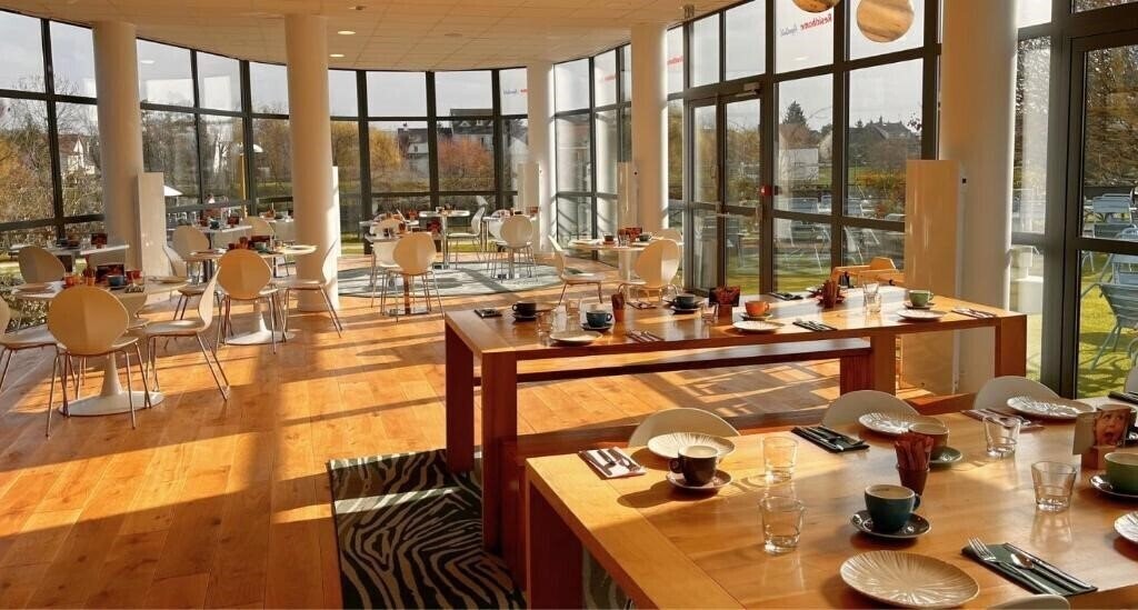 Изображение Residhome Neuilly Bords De Marne 3*