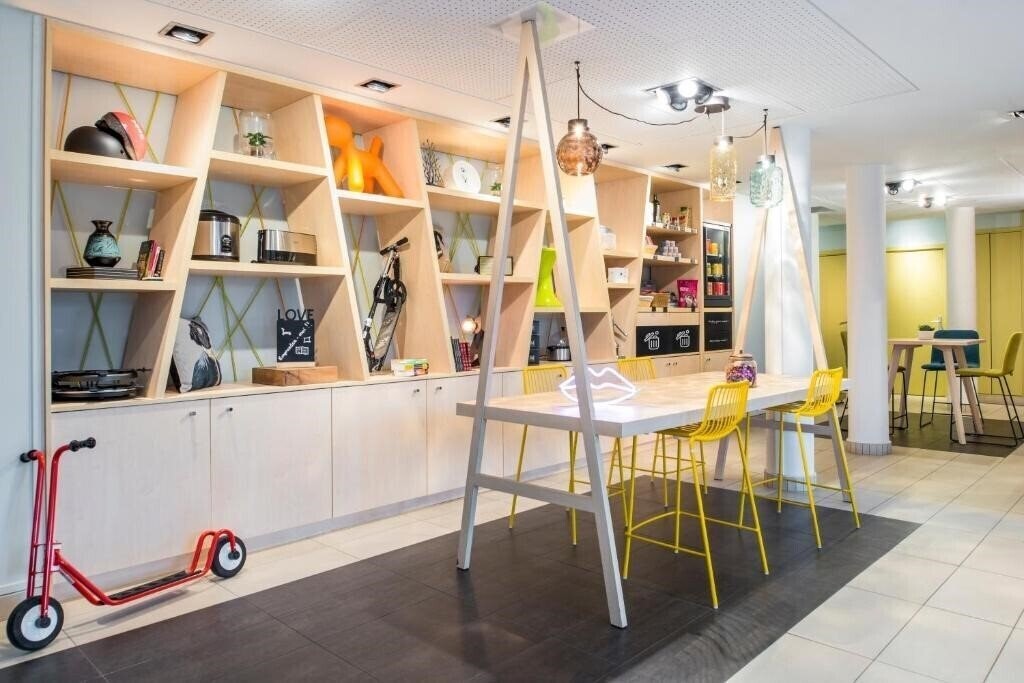 Вид Adagio Access Paris Porte De Charenton 4*