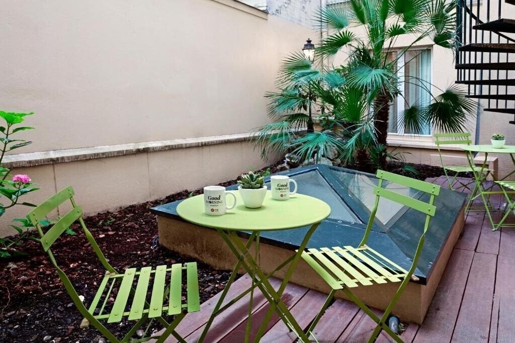 Вид Exe Paris Centre 3*