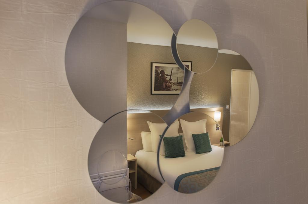 Территория Classics Hotel Bastille 3*