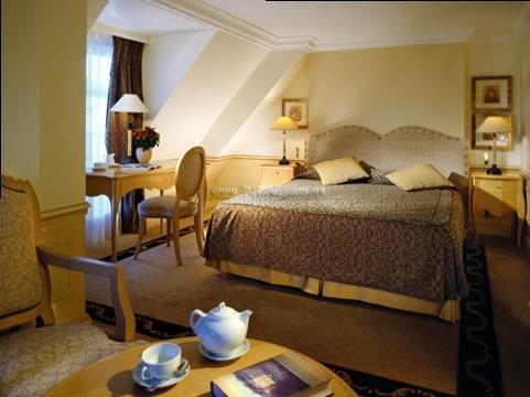 Територія Jolly Hotel Lotti 4*