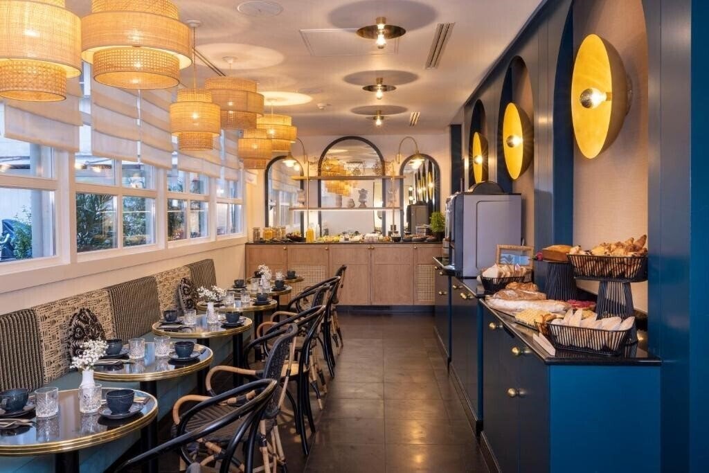 Изображение Grand Hotel Chicago 4*