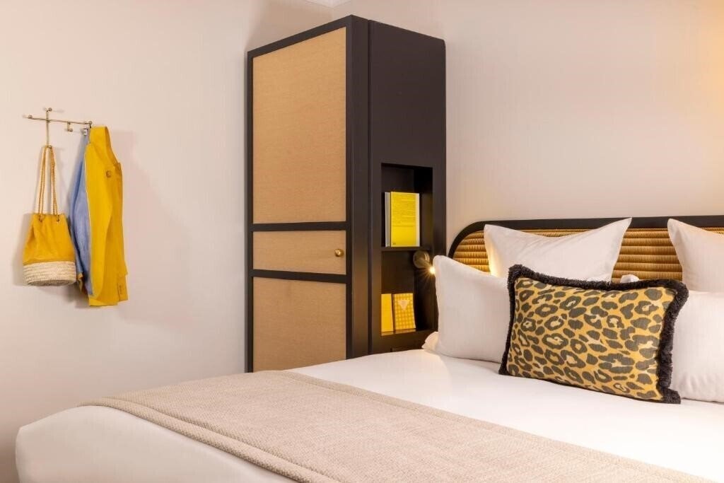 Панорама Grand Hotel Chicago 4*