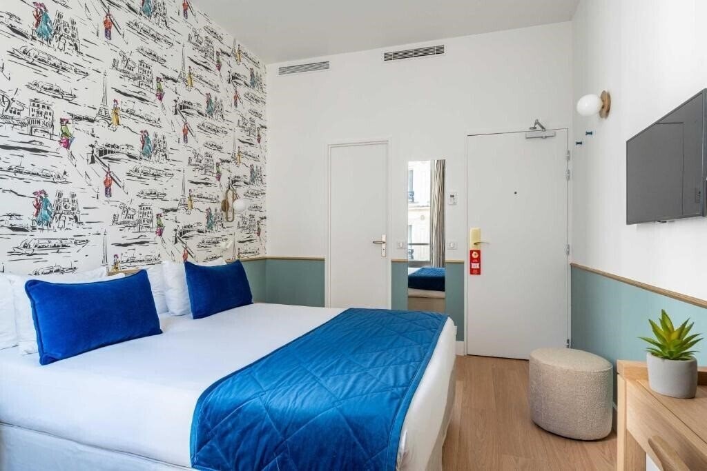 Панорама Astotel Acadia 3*