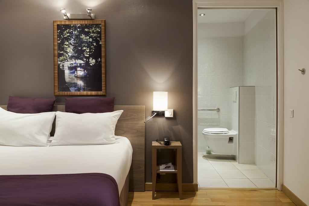 Вид Timhotel Paris Gare De L'Est 3*