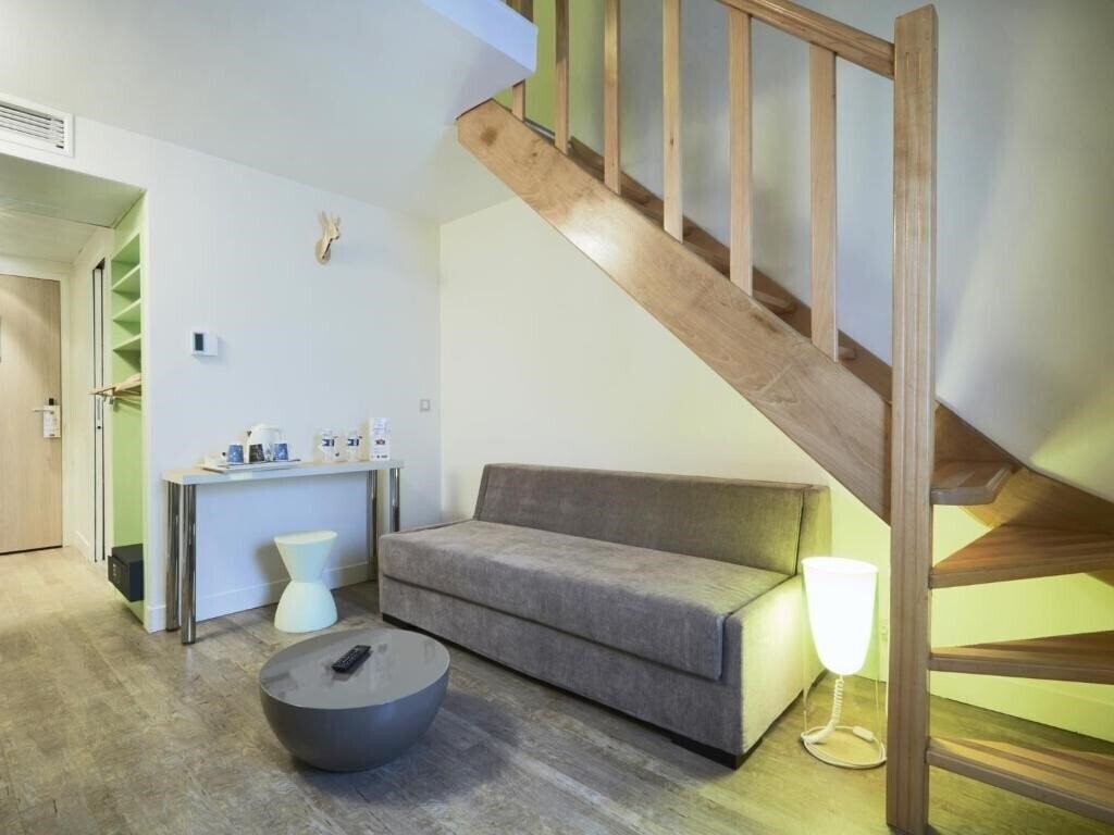 Вид Kyriad Paris 18 Porte de Clignancourt Montmartre (ex. Kyriad Paris 18e Montmatre) 3*