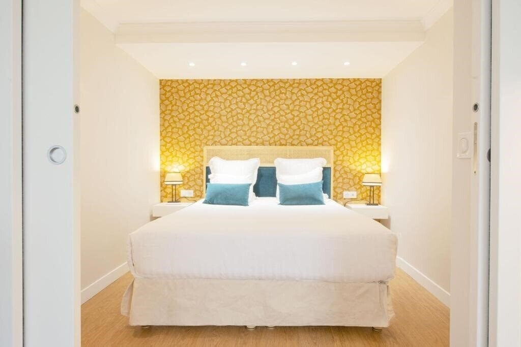 Вид Art Hotel Batignolles 3*