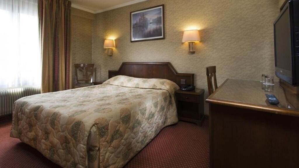 Фотография Meslay Republique 3*