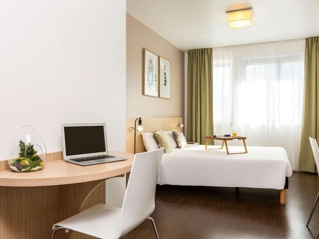 Апартаменти Adagio Access Paris Reuilly 3*