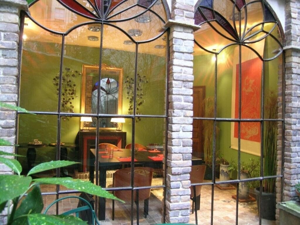 Вид Relais Monceau 4*