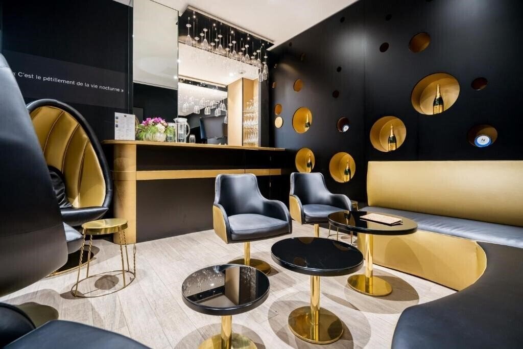 Панорама Les Bulles De Paris 4*