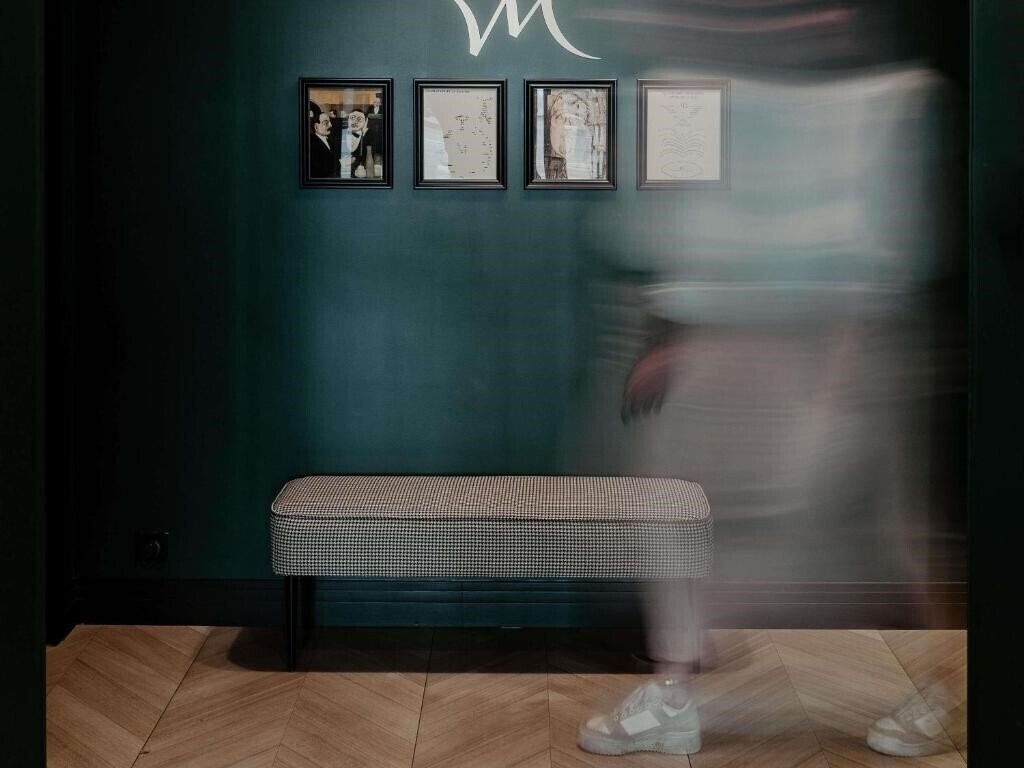 Апартаменты Mercure Paris Tour Eiffel Pont Mirabeau 4*