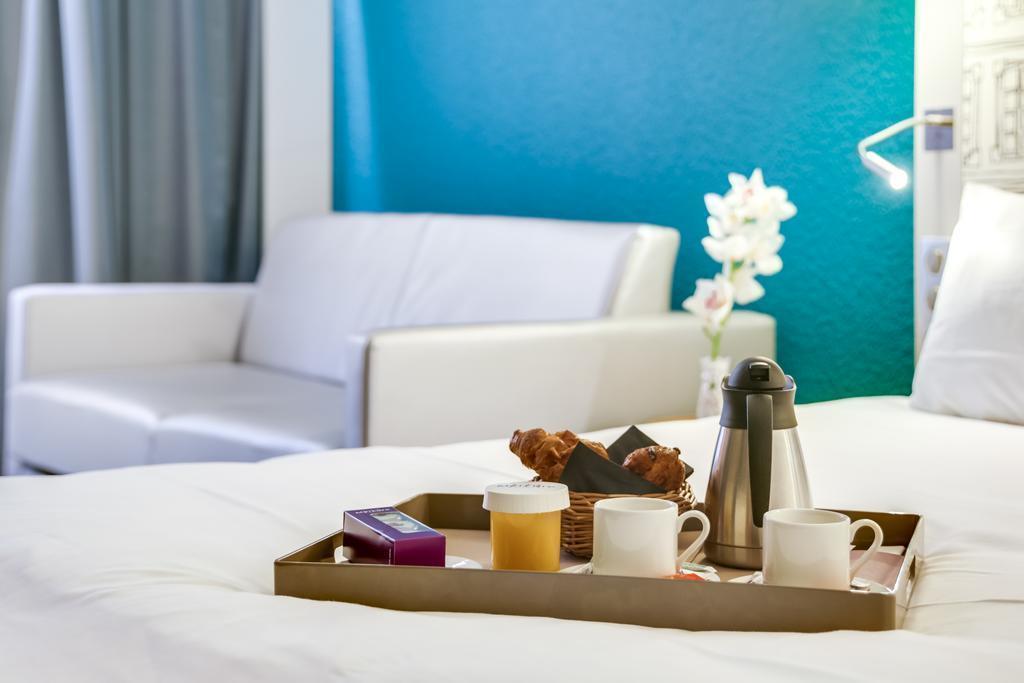 Апартаменти Hotel Mercure Paris Centre Gare Montparnasse (ex. Mercure Paris Gare Montparnasse) 4*